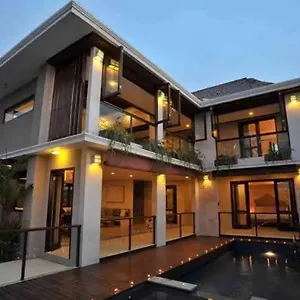 https://indah-balangan-villa.ubudhotelsnow.com